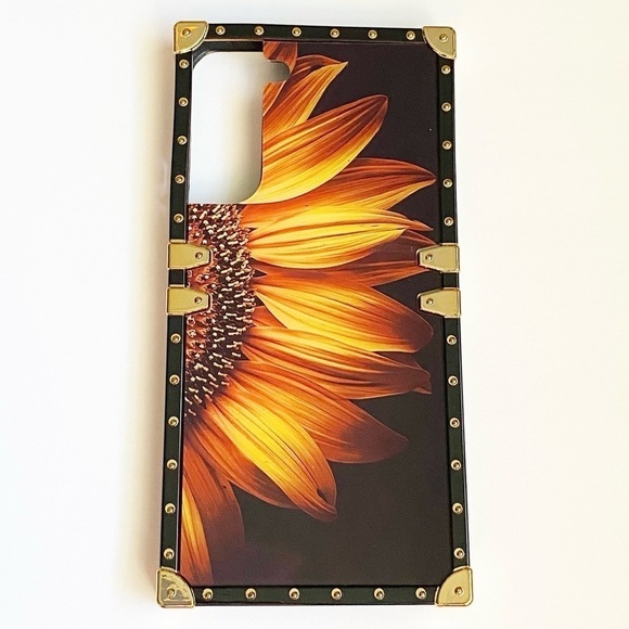 Sunflower Samsung Galaxy S22 Pro Phone Case - Picture 1 of 2